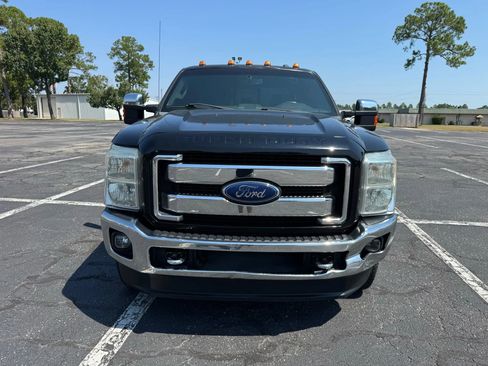 Used 2016 Ford F350 King Ranch w/ King Ranch w/Chrome Package image 3