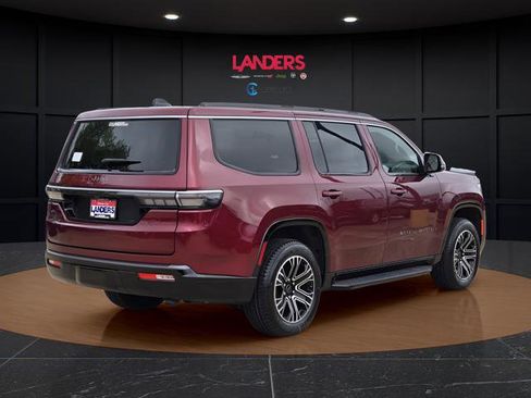 New 2026 Jeep Grand Wagoneer 2WD image 3