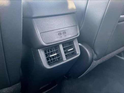 Used 2025 Chevrolet Equinox LT w/ Convenience Package II AWD/4WD image 10