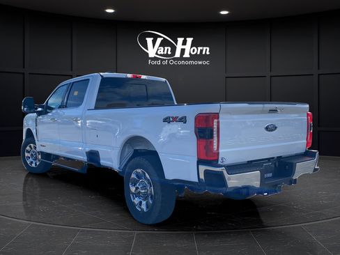 Used 2024 Ford F250 Lariat w/ Lariat Ultimate Package AWD/4WD image 5