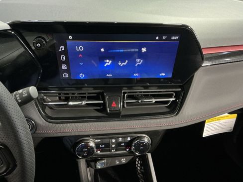New 2026 Chevrolet TrailBlazer RS w/ Convenience Package FWD image 21
