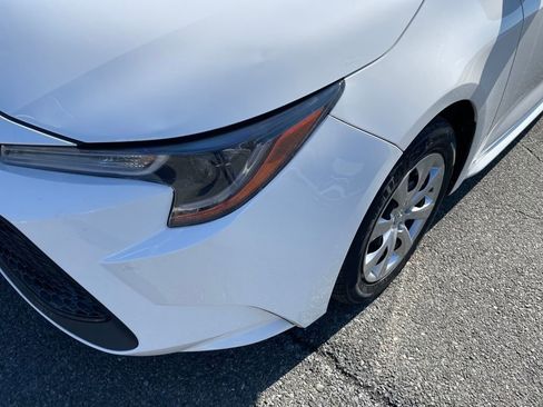 Used 2022 Toyota Corolla LE image 36