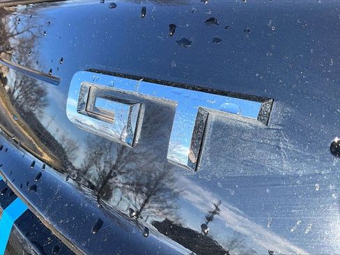 Used 2022 Ford Mustang GT Premium w/ Equipment Group 401A image 8