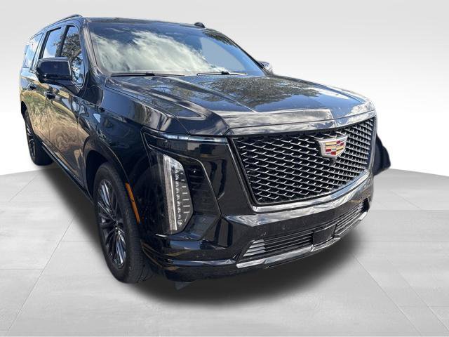Used 2025 Cadillac Escalade ESV Sport Platinum AWD/4WD image 8