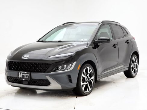 Used 2023 Hyundai Kona Limited AWD/4WD image 2