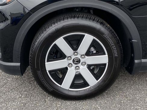 Certified 2024 Honda Prologue EX image 8