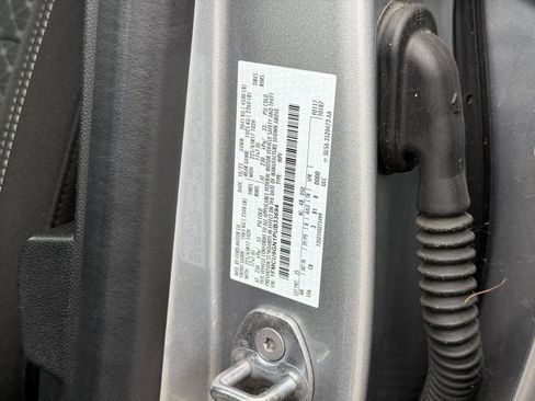 Certified 2023 Ford Escape Active AWD/4WD image 38