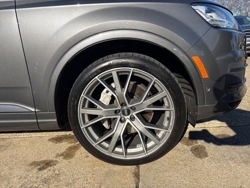 Used 2019 Audi Q7 3.0T Prestige image 38