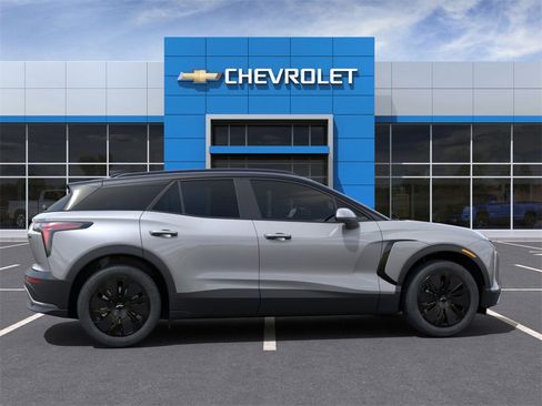 New 2025 Chevrolet Blazer EV LT image 5