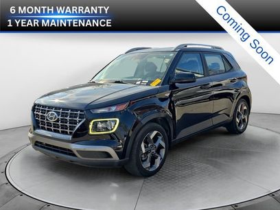 Used 2020 Hyundai Venue SEL w/ Convenience + Premium Package