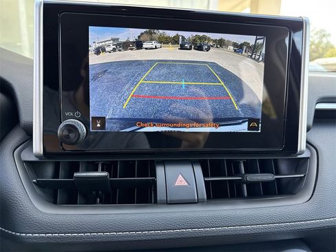 Used 2024 Toyota RAV4 LE image 23