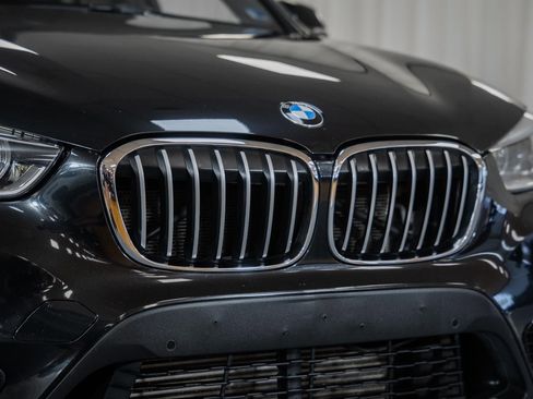 Used 2017 BMW X1 xDrive28i AWD/4WD image 13