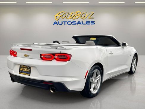 Used 2022 Chevrolet Camaro LT image 4