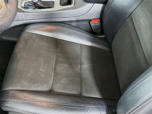 Used 2019 Jeep Grand Cherokee Altitude image 12