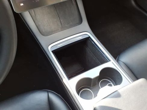 Used 2022 Tesla Model 3 Long Range AWD/4WD image 22