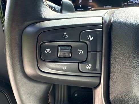 Used 2025 GMC Sierra 1500 AT4 w/ Technology Package AWD/4WD image 21