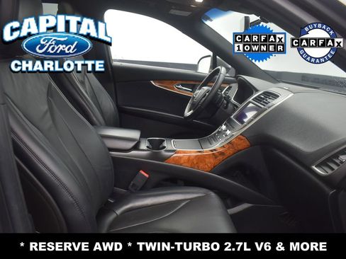 Used 2020 Lincoln Nautilus Reserve image 13