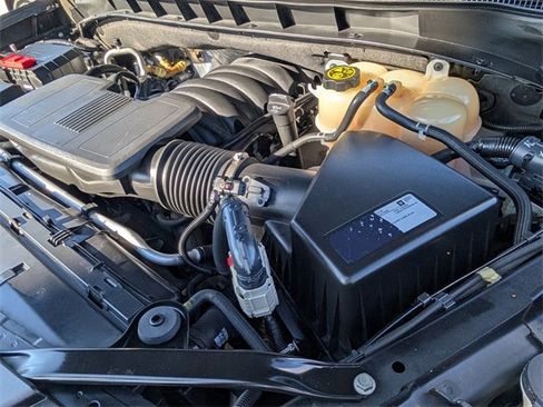 Used 2021 Chevrolet Tahoe LT image 19