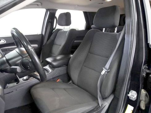 Used 2020 Dodge Durango SXT image 11