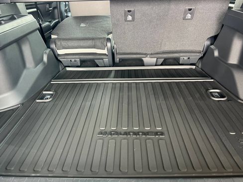 New 2026 Toyota 4Runner SR5 AWD/4WD image 12