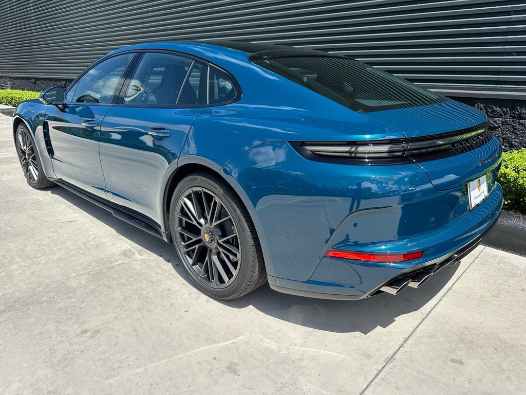 Used 2026 Porsche Panamera GTS AWD/4WD image 3