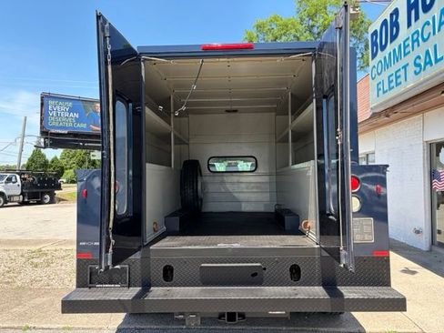 Used 2014 Ford F450 XL w/ Power Equipment Group AWD/4WD image 6