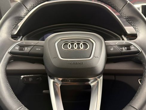 Used 2023 Audi Q5 2.0T Premium Plus w/ Premium Plus Package AWD/4WD image 23
