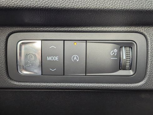 New 2026 Chevrolet Traverse LT FWD image 24