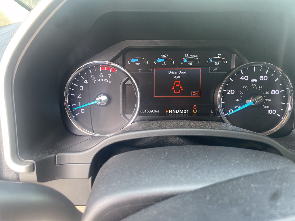 Used 2018 Ford F250 Lariat w/ Lariat Ultimate Package AWD/4WD image 21