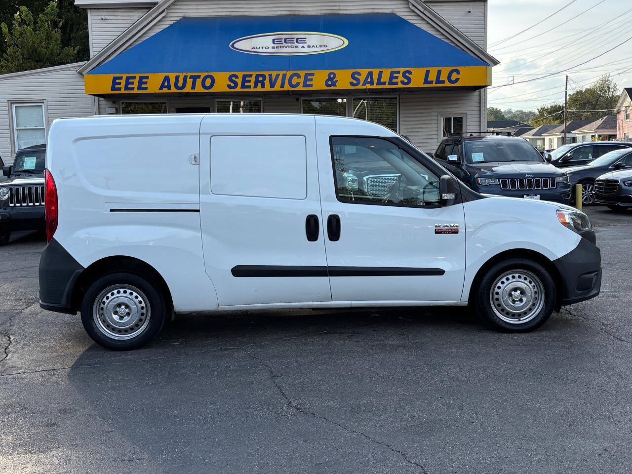 Used 2018 RAM ProMaster City Tradesman FWD image 1