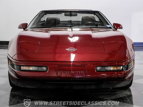 Used 1993 Chevrolet Corvette Coupe image 16