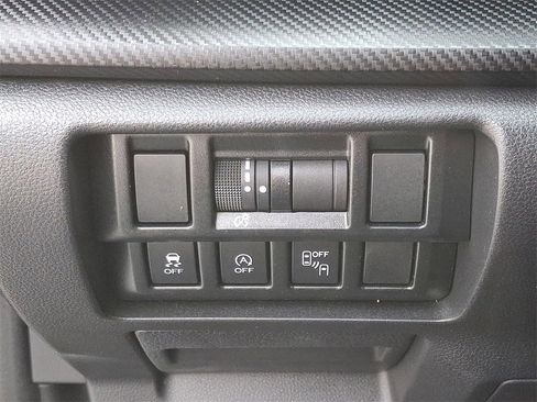 Certified 2023 Subaru Crosstrek 2.0i Premium image 25