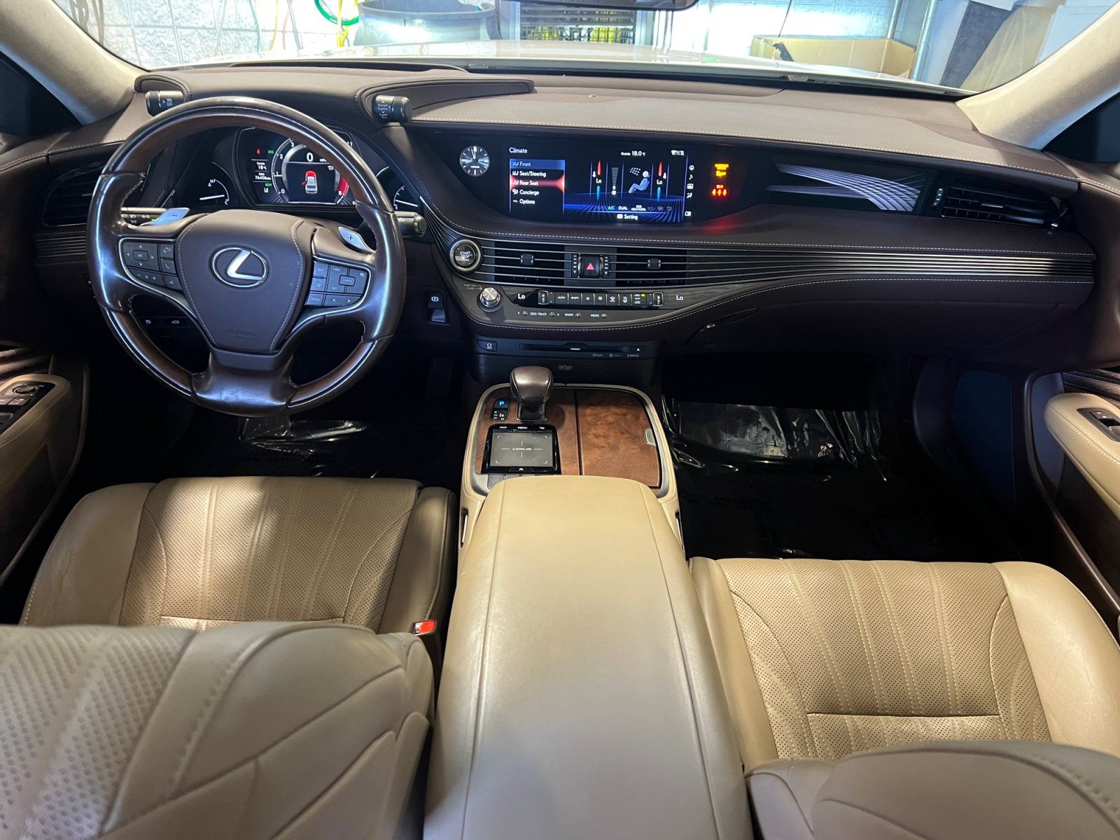Used 2018 Lexus LS 500 AWD image 26
