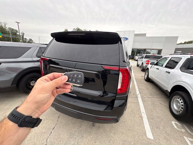Used 2021 GMC Yukon SLT w/ SLT Premium Package AWD/4WD image 19