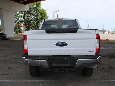 Used 2019 Ford F250 XLT w/ XLT Value Package AWD/4WD image 7