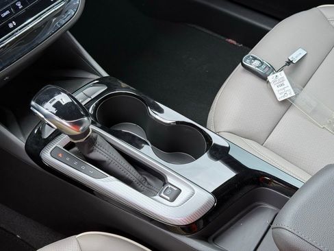 New 2026 Buick Envista Avenir FWD image 29