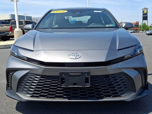 Certified 2025 Toyota Camry SE FWD image 2