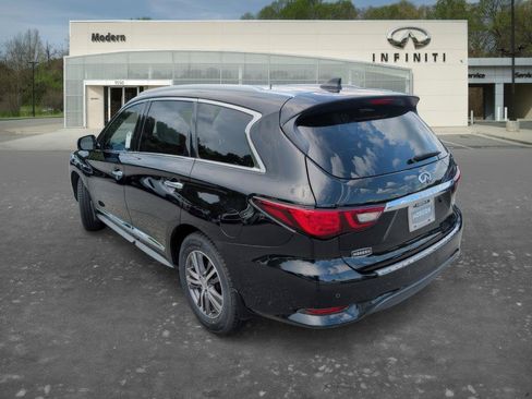 Used 2020 INFINITI QX60 Luxe w/ Essential Package FWD image 5