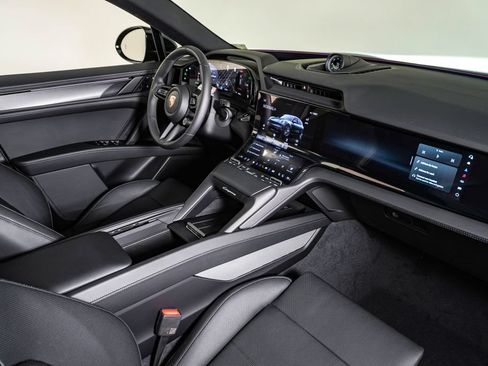 New 2026 Porsche Cayenne Electric AWD/4WD image 14