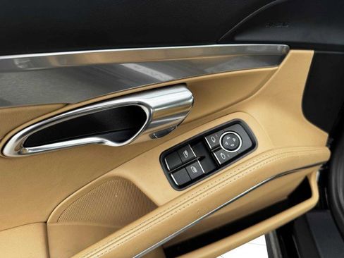 Used 2019 Porsche 911 Targa 4 image 23