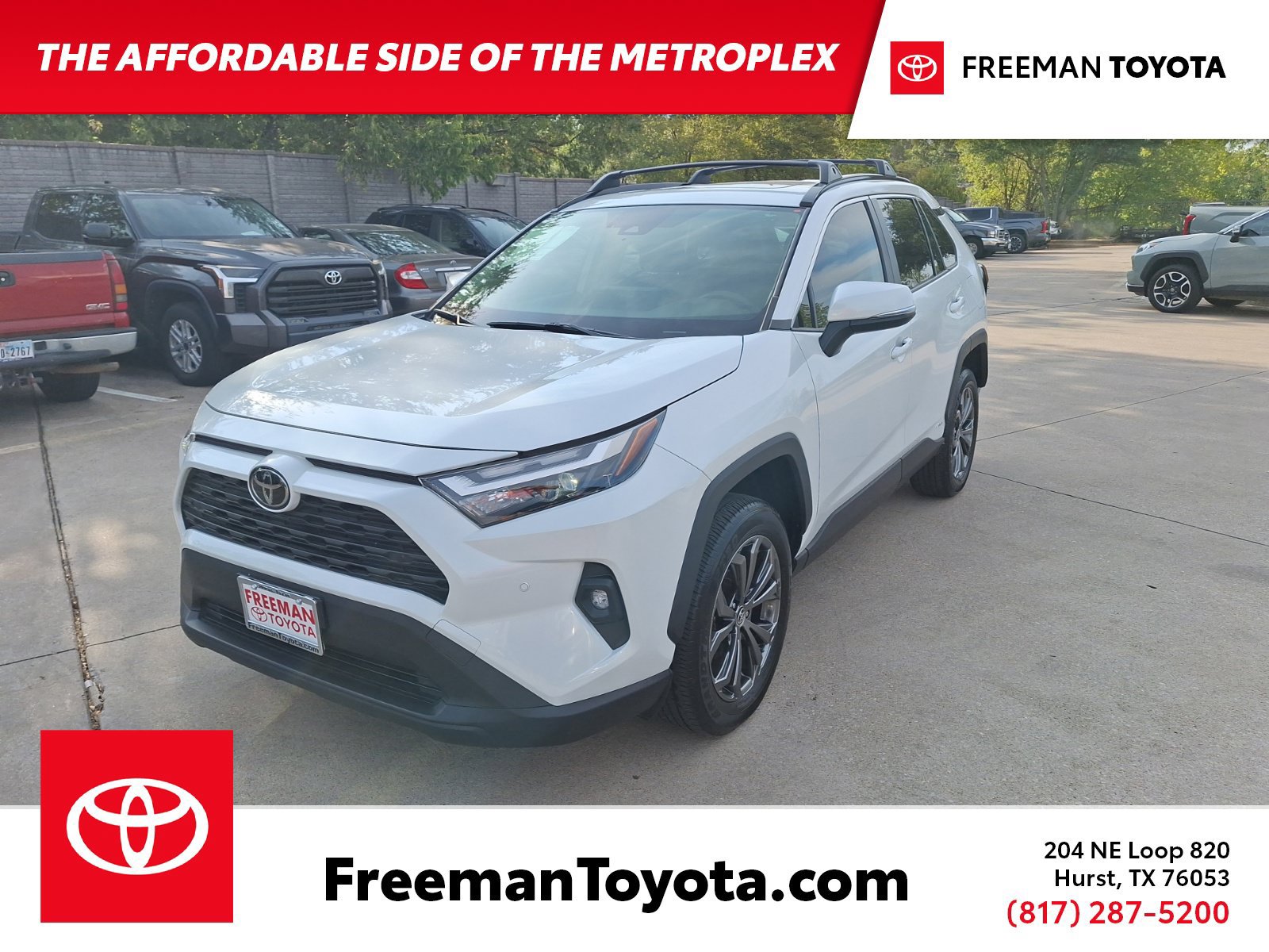 Used 2025 Toyota RAV4 XLE Premium w/ Weather Package AWD/4WD image 1