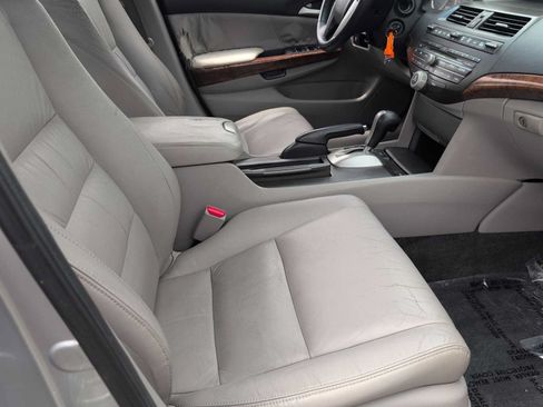 Used 2011 Honda Accord EX-L image 21