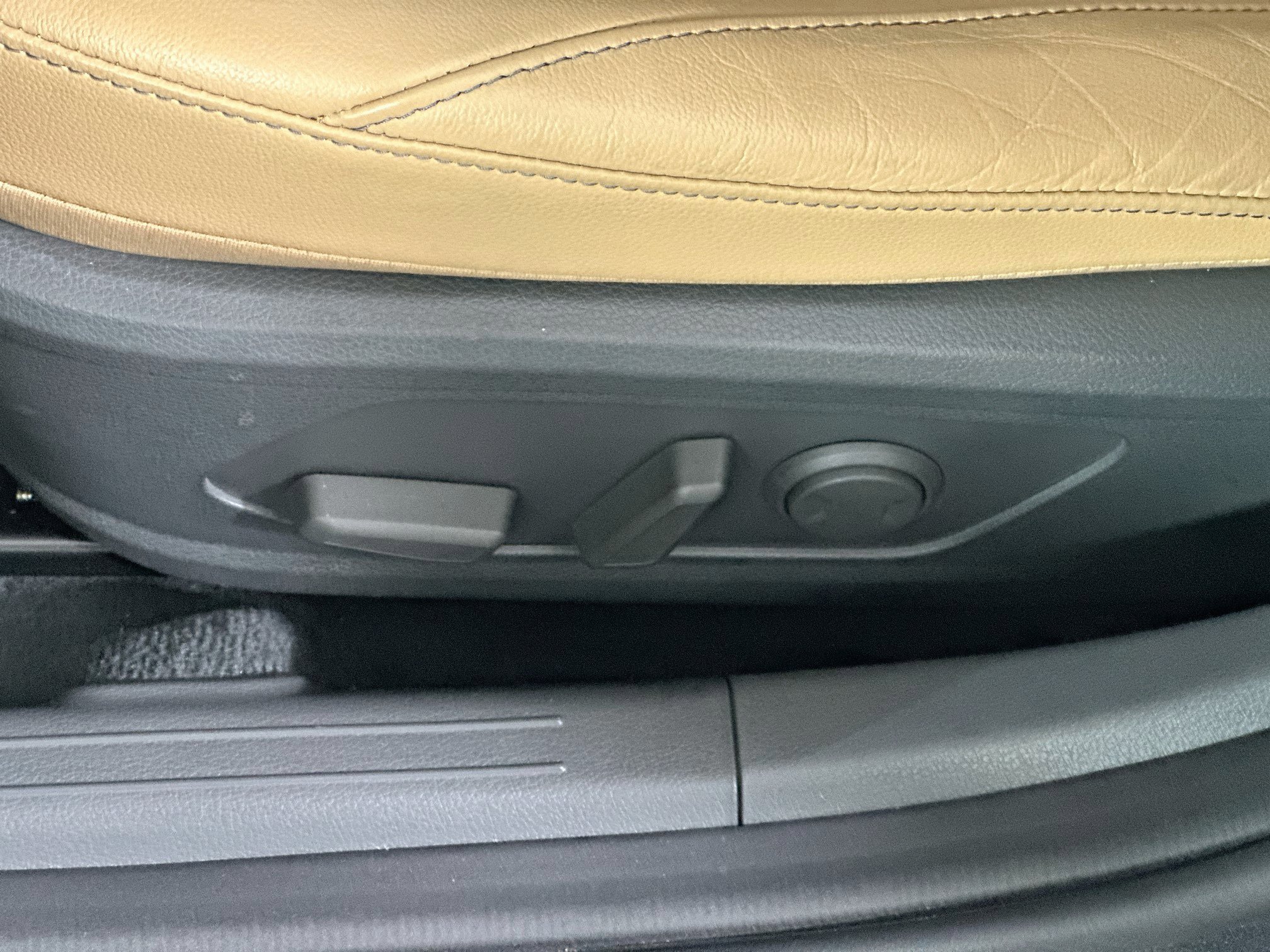 Used 2021 Hyundai Sonata Limited FWD image 13