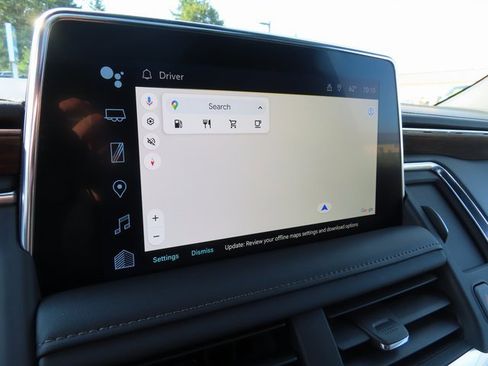 Certified 2023 Chevrolet Suburban High Country image 27