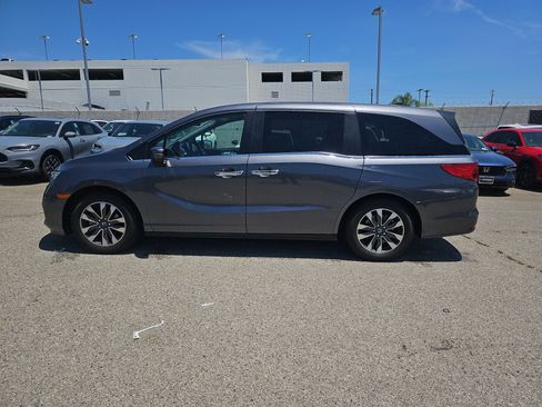 Used 2024 Honda Odyssey EX-L image 7