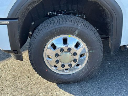 New 2026 GMC Sierra 3500 Denali Ultimate image 10