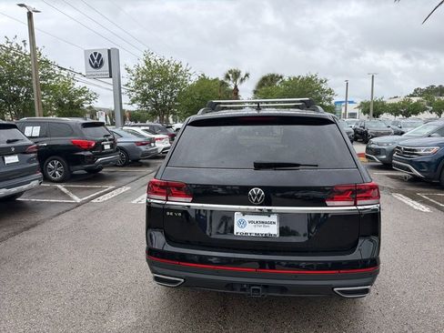 Used 2023 Volkswagen Atlas SE image 7