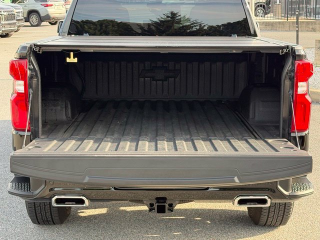 Used 2022 Chevrolet Silverado 1500 LT Trail Boss w/ Safety Package AWD/4WD image 22