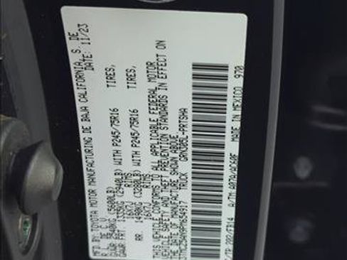 Used 2023 Toyota Tacoma SR AWD/4WD image 28