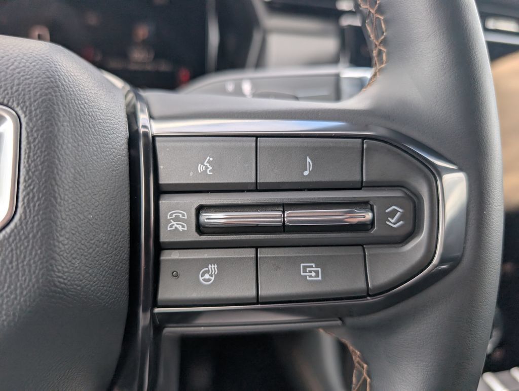 Used 2026 GMC Terrain AT4 AWD/4WD image 20